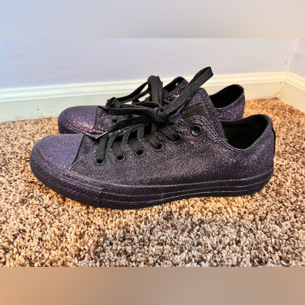 Purple sparkle Converse